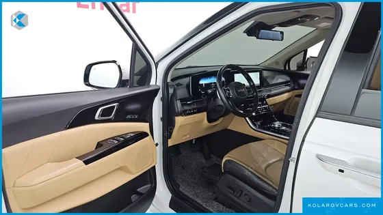 KIA CARNIVAL DIESEL 7-SEATER SIGNATURE