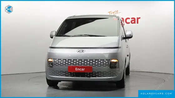 HYUNDAI STARIA 4WD TOURER 9-SEATER