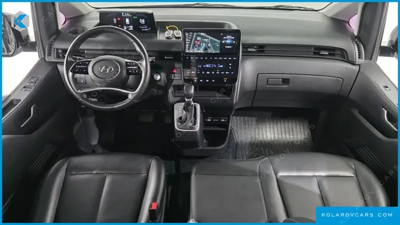 HYUNDAI STARIA 4WD TOURER 9-SEATER