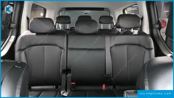 HYUNDAI STARIA 4WD TOURER 9-SEATER
