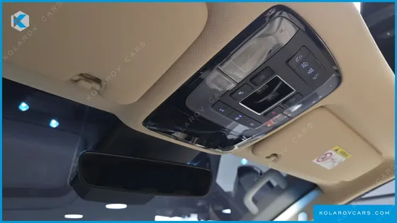 HYUNDAI STARIA 4WD TOURER 9-SEATER