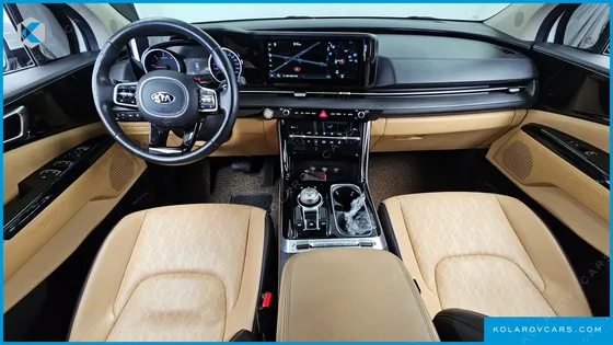 KIA CARNIVAL DIESEL 9-SEATER NOBLESSE