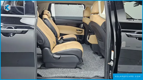KIA CARNIVAL DIESEL 9-SEATER NOBLESSE