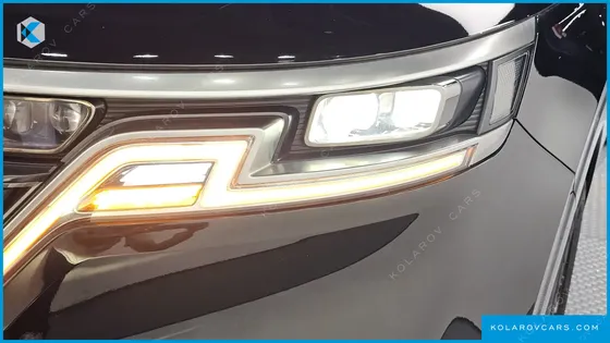 KIA CARNIVAL DIESEL 9-SEATER NOBLESSE