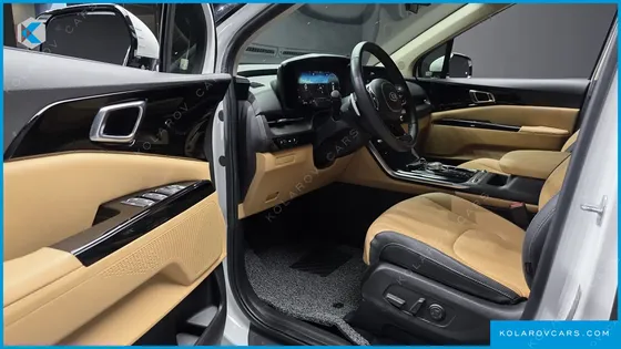 KIA CARNIVAL GASOLINE 9-SEATER NOBLESSE