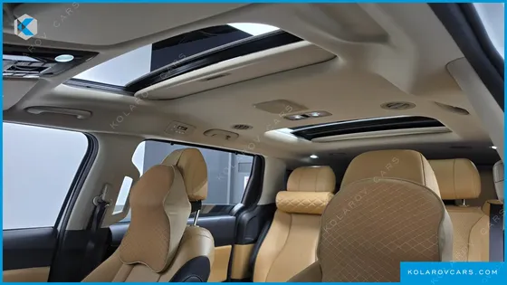 KIA CARNIVAL GASOLINE 7-SEATER NOBLESSE