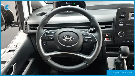 HYUNDAI STARIA L3.5 CARGO 5-SEATER