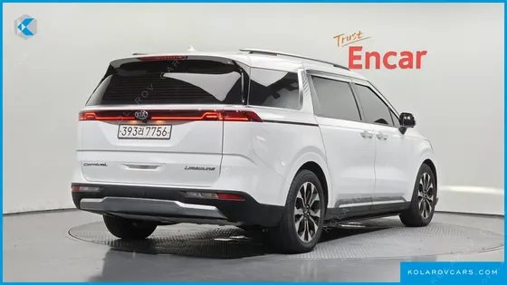 KIA CARNIVAL DIESEL 7-SEATER SIGNATURE