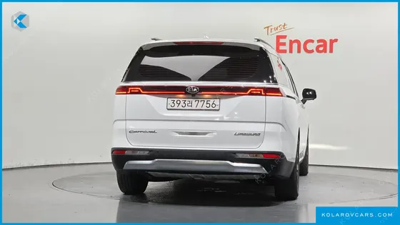 KIA CARNIVAL DIESEL 7-SEATER SIGNATURE