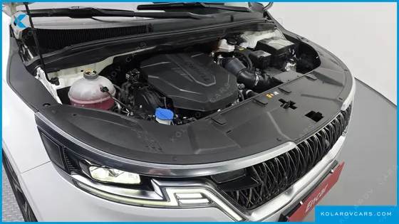 KIA CARNIVAL DIESEL 7-SEATER SIGNATURE