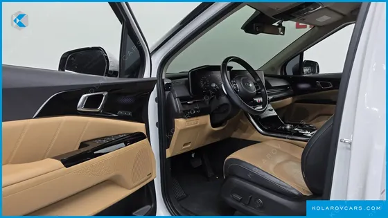 KIA CARNIVAL DIESEL 7-SEATER SIGNATURE