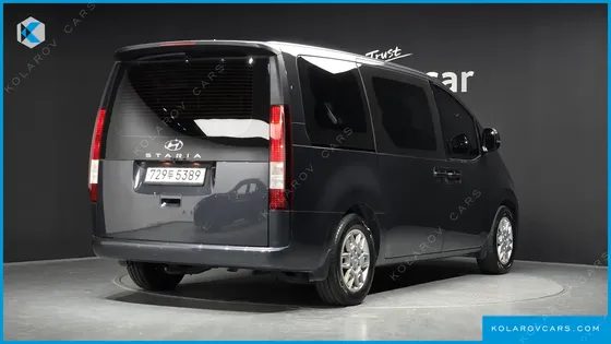 HYUNDAI STARIA TOURER 11-SEATER