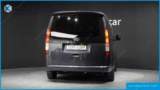 HYUNDAI STARIA TOURER 11-SEATER