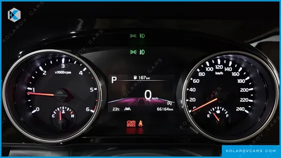 KIA CARNIVAL DIESEL 9-SEATER NOBLESSE