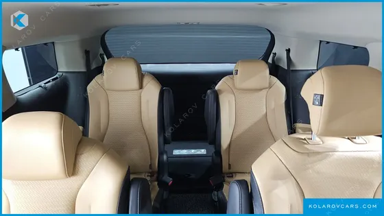 KIA CARNIVAL DIESEL 9-SEATER NOBLESSE