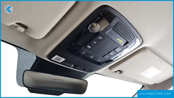 KIA CARNIVAL DIESEL 9-SEATER NOBLESSE