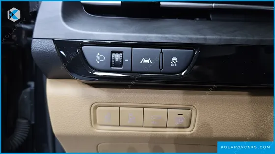 KIA CARNIVAL DIESEL 9-SEATER NOBLESSE