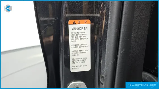KIA CARNIVAL DIESEL 9-SEATER NOBLESSE