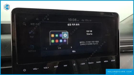 HYUNDAI STARIA LOUNGE 9-SEATER