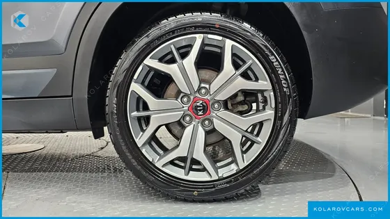 KIA SELTOS GASOLINE 1.6 TURBO 2WD