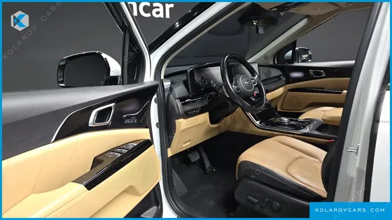 KIA CARNIVAL DIESEL 7-SEATER SIGNATURE