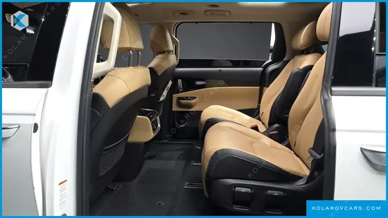 KIA CARNIVAL DIESEL 7-SEATER SIGNATURE