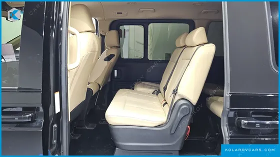 HYUNDAI STARIA 4WD TOURER 11-SEATER