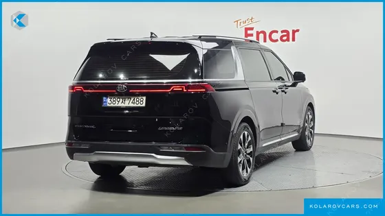 KIA CARNIVAL DIESEL 7-SEATER SIGNATURE