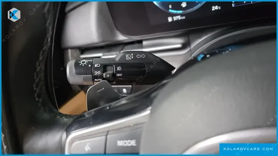 KIA CARNIVAL DIESEL 7-SEATER SIGNATURE