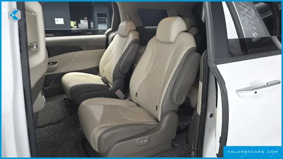 KIA CARNIVAL DIESEL 9-SEATER PRESTIGE