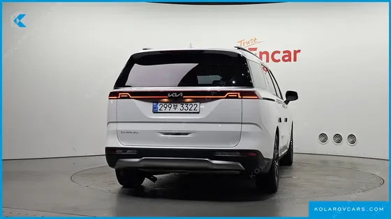 KIA CARNIVAL DIESEL 9-SEATER NOBLESSE
