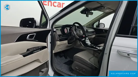 KIA CARNIVAL DIESEL 9-SEATER NOBLESSE