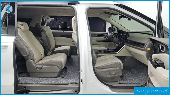 KIA CARNIVAL DIESEL 9-SEATER NOBLESSE