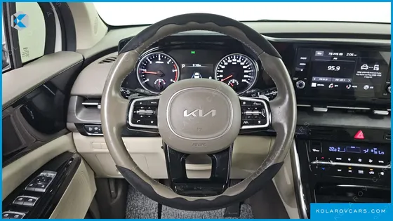 KIA CARNIVAL DIESEL 9-SEATER NOBLESSE