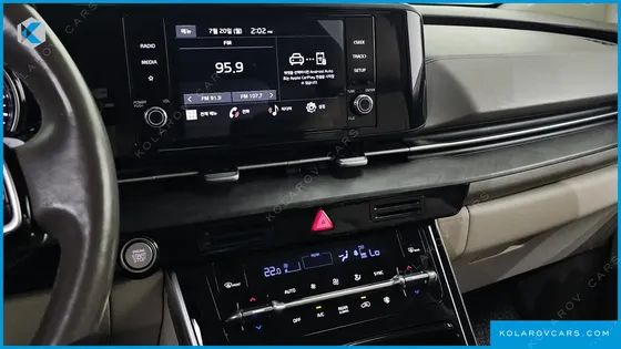 KIA CARNIVAL DIESEL 9-SEATER NOBLESSE
