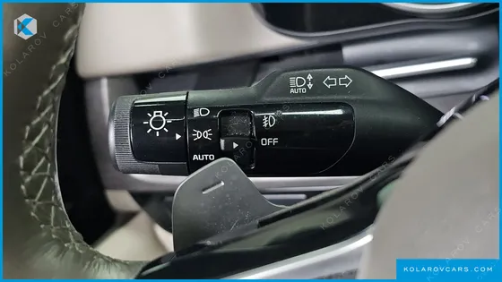 KIA CARNIVAL DIESEL 9-SEATER NOBLESSE