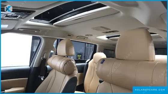 KIA CARNIVAL DIESEL 9-SEATER SIGNATURE