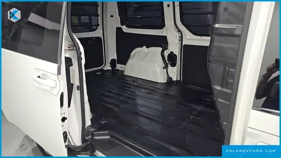 HYUNDAI STARIA CARGO 3-SEATER
