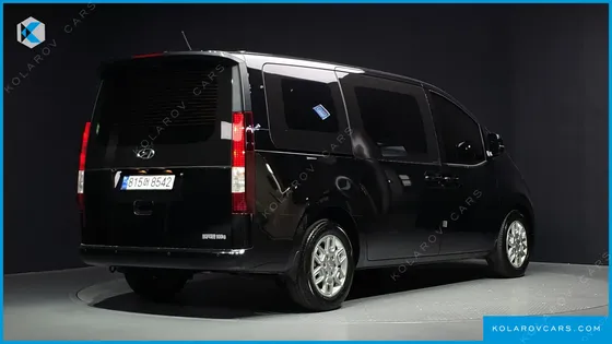 HYUNDAI STARIA L3.5 CARGO 3-SEATER