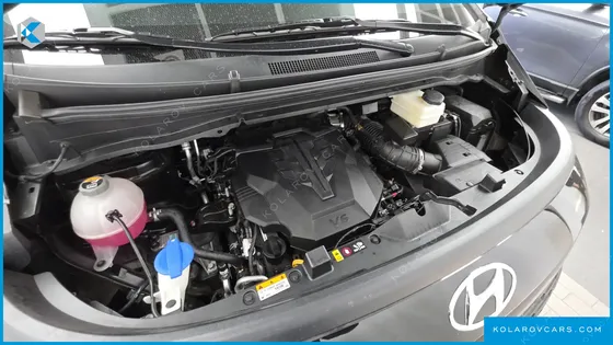 HYUNDAI STARIA L3.5 CARGO 3-SEATER