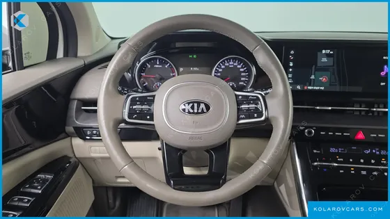 KIA CARNIVAL DIESEL 9-SEATER NOBLESSE