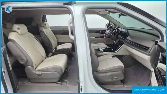 KIA CARNIVAL DIESEL 9-SEATER NOBLESSE