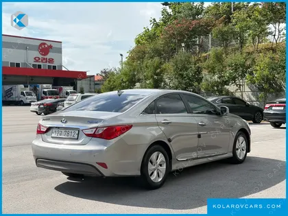 HYUNDAI SONATA 2.0