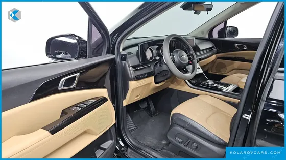 KIA CARNIVAL DIESEL 9-SEATER NOBLESSE
