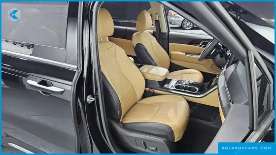 KIA CARNIVAL DIESEL 9-SEATER NOBLESSE