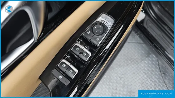 KIA CARNIVAL DIESEL 9-SEATER NOBLESSE