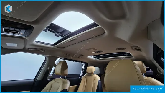 KIA CARNIVAL DIESEL 9-SEATER NOBLESSE