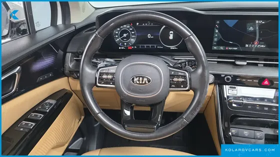 KIA CARNIVAL DIESEL 7-SEATER SIGNATURE