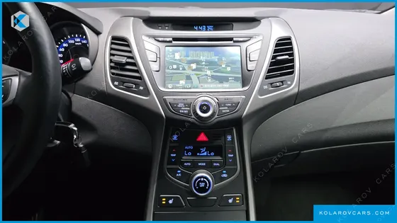 HYUNDAI ELANTRA (AVANTE) 1.6 GDI SMART