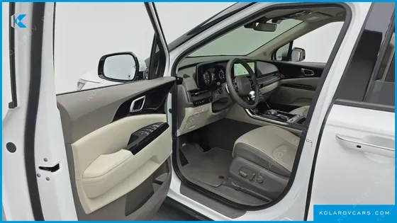 KIA CARNIVAL DIESEL 9-SEATER NOBLESSE